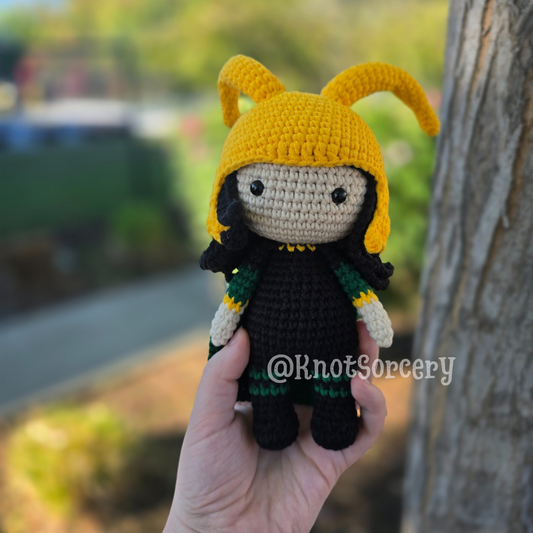 Anti-Hero Collection: Loki OoaK Crochet Companion